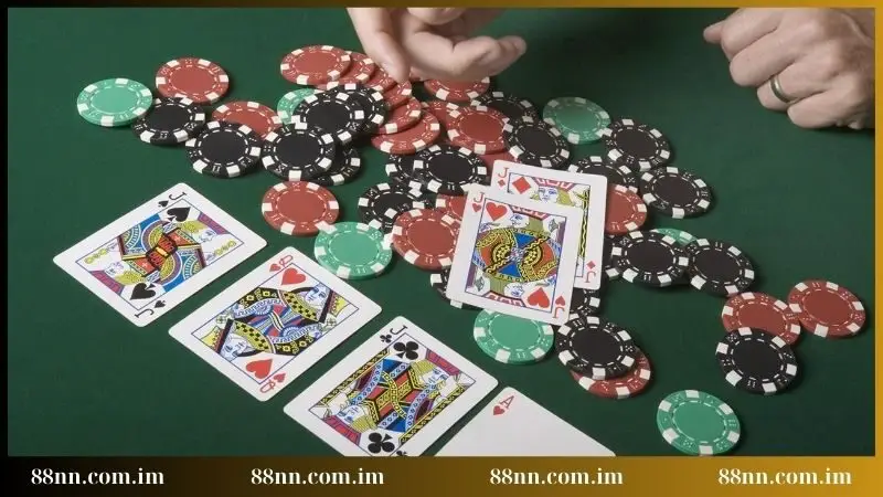 Poker 5 lá